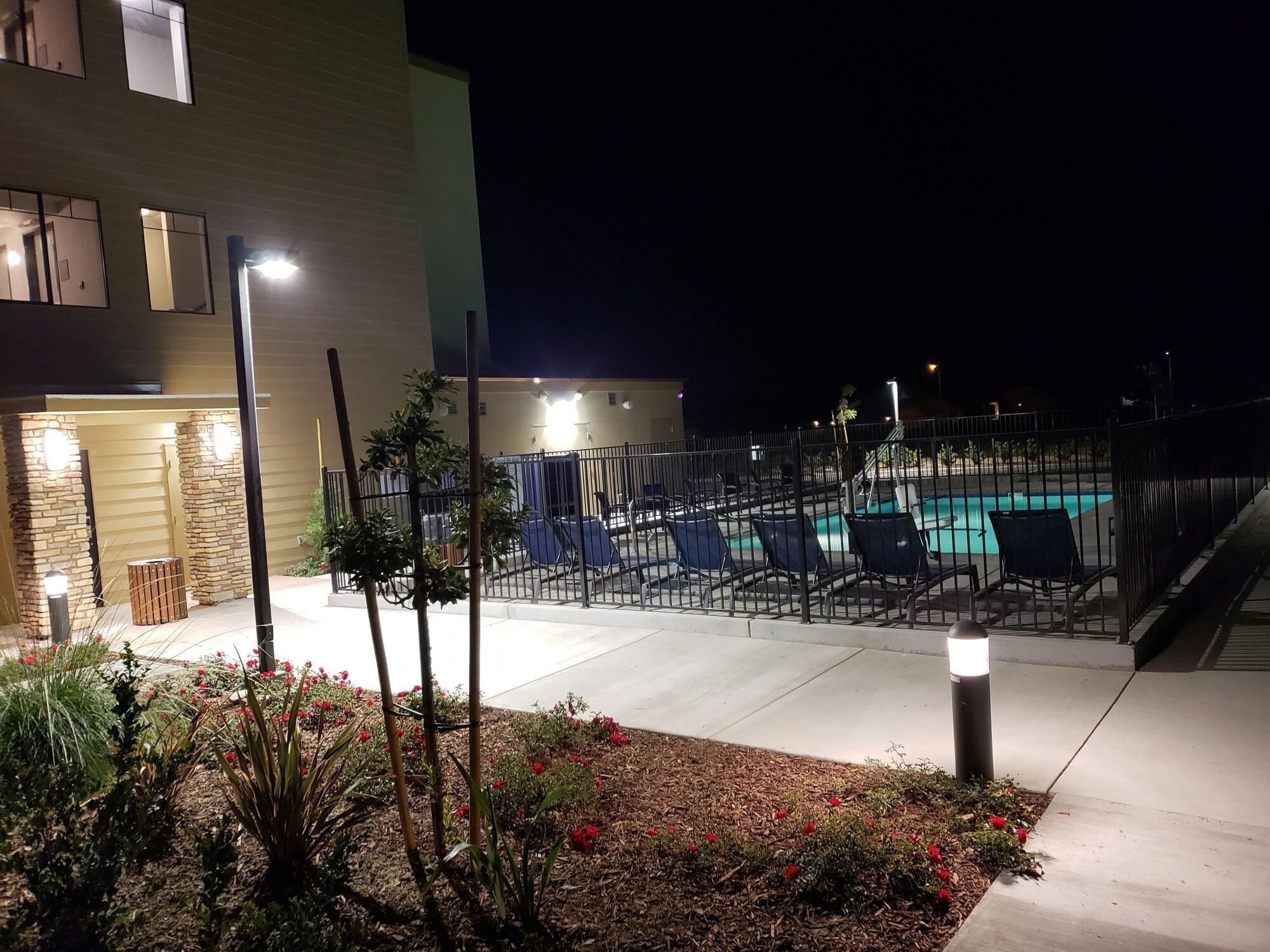 Western Hotel Coalinga